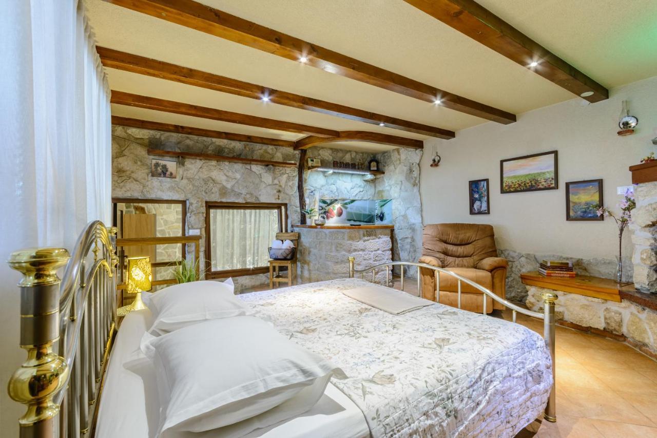 Villa Secluded Paradise Omiš Exterior foto